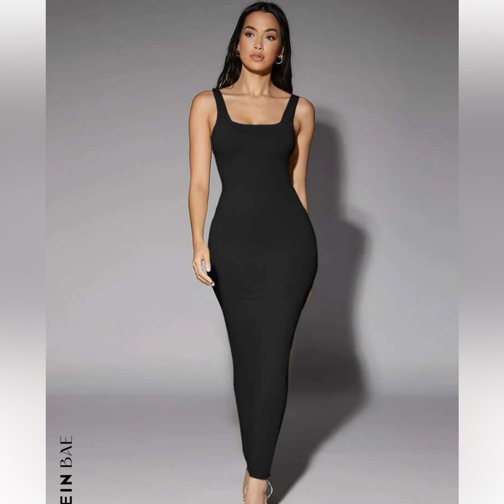 SHEIN Solid Scoop Neck Tank Dress
